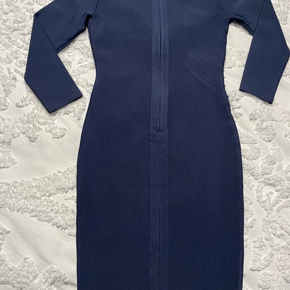 Marciano XS body con navy blue bandage dress with cut out detail - Picture 4 of 5